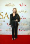Amsterdam 17 december 2024
Premiere Mufasa (disney) in hotel l'Europe. Liza Sips met man Ralph Mannheim