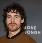 Amsterdam 11 december 2024
Premiere Igone de Jongh in de stadsschouwburg. Lucas Hamming