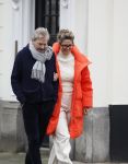 Den Haag 21 december 2024
Matthijs v Nieuwkerk en zijn vrouw Martha Riemsma zijn vandaag in kleine kring getrouwd . Ook de beide zoons van Martha waren aanwezig.