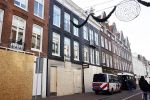 Amsterdam 31 januari 2021
Veel ME en politie in Amsterdam zuid ivm demonstraties en panden / winkels op de PC Hooftstraat zijn dicht getimmerd