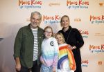 Utrecht 22 december 2024
Premiere Mees Kees in Utrecht .Rein Kolpa met Wieneke Remmers en hun kinderen