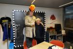 Hilversum 13 november 2024
Rene Froger tekent namens Qisum een kontrakt met beeld en Geluid . Eppo van Nispen tot Sevenaer tekent namens Beeld en geluid .