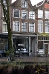 Amsterdam 7 december 2024
Ruud de Wild en zijn nieuwe vriendin Linda Stulic verlaten s ochtends samen het huis van Ruud en gaan met de auto naar hun winkel in de Jordaan . Ze hebben daar een pop up store. Linda is een fantastische fotograaf die ook wel de nieuwe Anton Corbijn wordt genoemd.