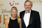 Amsterdam 17 december 2024
Premiere Mufasa (disney) in hotel l'Europe. Sandra Ysbrandy met man
