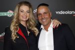 Hilversum 22 december 2024
Boxing infuencers event in studio 21 . Tony Carfora met partner