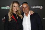 Hilversum 22 december 2024
Boxing infuencers event in studio 21 . Tony Carfora met partner