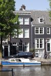 Amsterdam 31 mei 2023
Nieuwe huis Youp van t hek en Debby petter