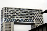 Amsterdam 29 december 2025
Zanger Antoon zijn oude huis staat leeg en hij heeft een nieuw appartement gekocht in het complex Pontsteiger