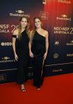 Papendal 17 december 2025
Sportgala waar oa de sportman en sportvrouw van het jaar gekozen worden . Bregje de Brouwer en Noortje de Brouwer