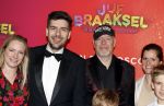 Amsterdam 7 december 2025
Premiere Juf Braaksel in Pathe Noord . david Cocheret kwam met zijn zwanger vrouw familie en vader Jan Cocheret