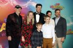 Amsterdam 7 december 2025
Premiere Juf Braaksel in Pathe Noord . david Cocheret kwam met zijn zwanger vrouw familie en vader Jan Cocheret