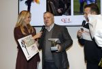 Amsterdam 11 december 2025
Eerste dag van de Masters expo in de RAI. Dick Advocaat krijgt prijs uit handen van Wendy v Dijk en Najib Amhali