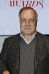Amsterdam 11 december 2025
Eerste dag van de Masters expo in de RAI. Dick Advocaat krijgt prijs uit handen van Wendy v Dijk en Najib Amhali
