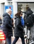 Amsterdam 19 december 2025
Eddy Habbema met zijn vrouw op straat in Amsterdam zuid