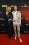 Papendal 17 december 2025
Sportgala waar oa de sportman en sportvrouw van het jaar gekozen worden . Erik Dekker met zijn vrouw