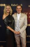 Papendal 17 december 2025
Sportgala waar oa de sportman en sportvrouw van het jaar gekozen worden . Erik Dekker met zijn vrouw