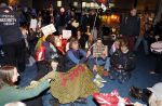 Amsterdam 13 december 2025
Vip dag masters Expo in de Rai . Exstinction Rebellion demonstreert bij Masters Expo