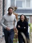 Ilpendam 15 december 2025
De eerste foto's van Fajah Lourens met haar nieuwe vriend Coen bij haar huis .