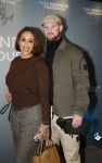 Bussum 8 december 2025
Premiere theatwershow Voor Altijd van Yves Berendse in t Spant. Glennis Grace kwam met haar vriend Eddy Reijner