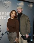Bussum 8 december 2025
Premiere theatwershow Voor Altijd van Yves Berendse in t Spant. Glennis Grace kwam met haar vriend Eddy Reijner