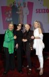 Amsterdam 2 december 2025
Presenatie Grannies van Amsterdam seizoen 2 . Martine v Os doet de presentatie. 
De Grannies bestaan uit Joanita Mug Tonneke en Lorraine . Ook hun kleinkinderen waren aanwezig  in Tuschinski
