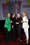 Amsterdam 2 december 2025
Presenatie Grannies van Amsterdam seizoen 2 . Martine v Os doet de presentatie. 
De Grannies bestaan uit Joanita Mug Tonneke en Lorraine . Ook hun kleinkinderen waren aanwezig  in Tuschinski
