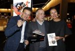 Amsterdam 11 december 2025
Eerste dag van de Masters expo in de RAI. Gunay Uslu  met Dick Advocaat  en Wilfred Genee