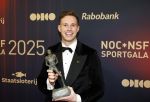 Papendal 17 december 2025
Sportgala waar oa de sportman en sportvrouw van het jaar gekozen worden . Harrie Lavreysen werd voor de tweede keer achter elkaar gekozen tot sportman van het jaar . Harrie kwam met zijn beste vrienden