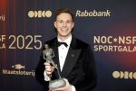 Papendal 17 december 2025
Sportgala waar oa de sportman en sportvrouw van het jaar gekozen worden . Harrie Lavreysen werd voor de tweede keer achter elkaar gekozen tot sportman van het jaar . Harrie kwam met zijn beste vrienden