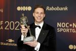 Papendal 17 december 2025
Sportgala waar oa de sportman en sportvrouw van het jaar gekozen worden . Harrie Lavreysen werd voor de tweede keer achter elkaar gekozen tot sportman van het jaar . Harrie kwam met zijn beste vrienden