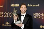 Papendal 17 december 2025
Sportgala waar oa de sportman en sportvrouw van het jaar gekozen worden . Harrie Lavreysen werd voor de tweede keer achter elkaar gekozen tot sportman van het jaar . Harrie kwam met zijn beste vrienden