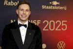 Papendal 17 december 2025
Sportgala waar oa de sportman en sportvrouw van het jaar gekozen worden . Harrie Lavreysen werd voor de tweede keer achter elkaar gekozen tot sportman van het jaar . Harrie kwam met zijn beste vrienden