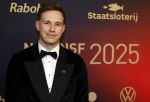 Papendal 17 december 2025
Sportgala waar oa de sportman en sportvrouw van het jaar gekozen worden . Harrie Lavreysen werd voor de tweede keer achter elkaar gekozen tot sportman van het jaar . Harrie kwam met zijn beste vrienden