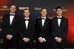 Papendal 17 december 2025
Sportgala waar oa de sportman en sportvrouw van het jaar gekozen worden . Harrie Lavreysen werd voor de tweede keer achter elkaar gekozen tot sportman van het jaar . Harrie kwam met zijn beste vrienden