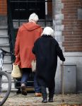Amsterdam 3 december 2025
Herma Krabbe en Jeroen Krabbe in hun Biro bij hun huis