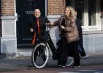 Amsterdam 22 december 2025
Jaap v Zweden en zijn vrouw Aaltje op straat in Amsterdam zuid.