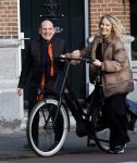 Amsterdam 22 december 2025
Jaap v Zweden en zijn vrouw Aaltje op straat in Amsterdam zuid.