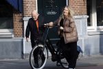 Amsterdam 22 december 2025
Jaap v Zweden en zijn vrouw Aaltje op straat in Amsterdam zuid.