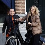 Amsterdam 22 december 2025
Jaap v Zweden en zijn vrouw Aaltje op straat in Amsterdam zuid.