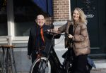 Amsterdam 22 december 2025
Jaap v Zweden en zijn vrouw Aaltje op straat in Amsterdam zuid.
