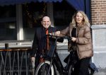 Amsterdam 22 december 2025
Jaap v Zweden en zijn vrouw Aaltje op straat in Amsterdam zuid.