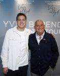 Bussum 8 december 2025
Premiere theatwershow Voor Altijd van Yves Berendse in t Spant. jack v Gelder kwam met zijn kleinzoon