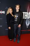 Amsterdam 1 december 2025
Premiere Amsterdamned II in Tuschinski . De hoofdrollen worden gespeeld door Huub Stapel tatum Dagelet en Holly Brood . Jetteke v Lexmond met zoon