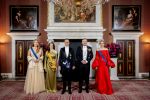 Amsterdam 11 december 2025
 Koning Willem-Alexander en koningin Maxima verwelkomen de president van Finland Alexander Stubb met zijn echtgenote Suzanne Innes-Stubb op de Dam op de eerste dag van een tweedaags staatsbezoek aan Nederland. s Avonds was het staatsbanket waar ook Prinses Amlia aanwezig was.