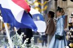 Amsterdam 11 december 2025
 Koning Willem-Alexander en koningin Maxima verwelkomende president van Finland Alexander Stubb met zijn echtgenote Suzanne Innes-Stubb op de Dam op de eerste dag van een tweedaags staatsbezoek aan Nederland