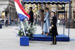 Amsterdam 11 december 2025
 Koning Willem-Alexander en koningin Maxima verwelkomende president van Finland Alexander Stubb met zijn echtgenote Suzanne Innes-Stubb op de Dam op de eerste dag van een tweedaags staatsbezoek aan Nederland