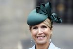 Amsterdam 11 december 2025
 Koning Willem-Alexander en koningin Maxima verwelkomende president van Finland Alexander Stubb met zijn echtgenote Suzanne Innes-Stubb op de Dam op de eerste dag van een tweedaags staatsbezoek aan Nederland