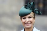Amsterdam 11 december 2025
 Koning Willem-Alexander en koningin Maxima verwelkomende president van Finland Alexander Stubb met zijn echtgenote Suzanne Innes-Stubb op de Dam op de eerste dag van een tweedaags staatsbezoek aan Nederland