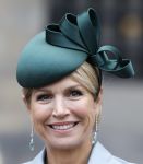 Amsterdam 11 december 2025
 Koning Willem-Alexander en koningin Maxima verwelkomende president van Finland Alexander Stubb met zijn echtgenote Suzanne Innes-Stubb op de Dam op de eerste dag van een tweedaags staatsbezoek aan Nederland