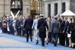 Amsterdam 11 december 2025
 Koning Willem-Alexander en koningin Maxima verwelkomende president van Finland Alexander Stubb met zijn echtgenote Suzanne Innes-Stubb op de Dam op de eerste dag van een tweedaags staatsbezoek aan Nederland